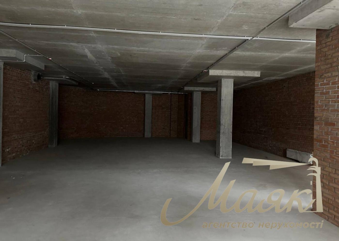 Rent front office, 215 m2, Dragomanova 31A, LCD Kovalskoy