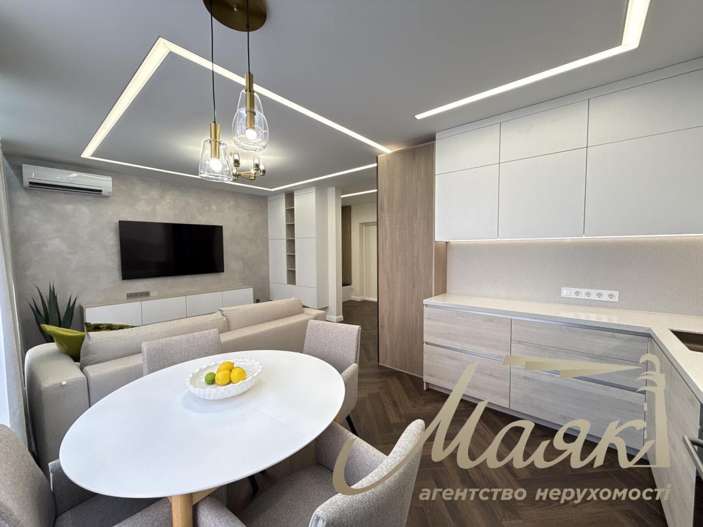 Продаж 4-кімнатної квартири площею 105 м² у ЖК «Французький квартал 2», Печерський район, Либедська