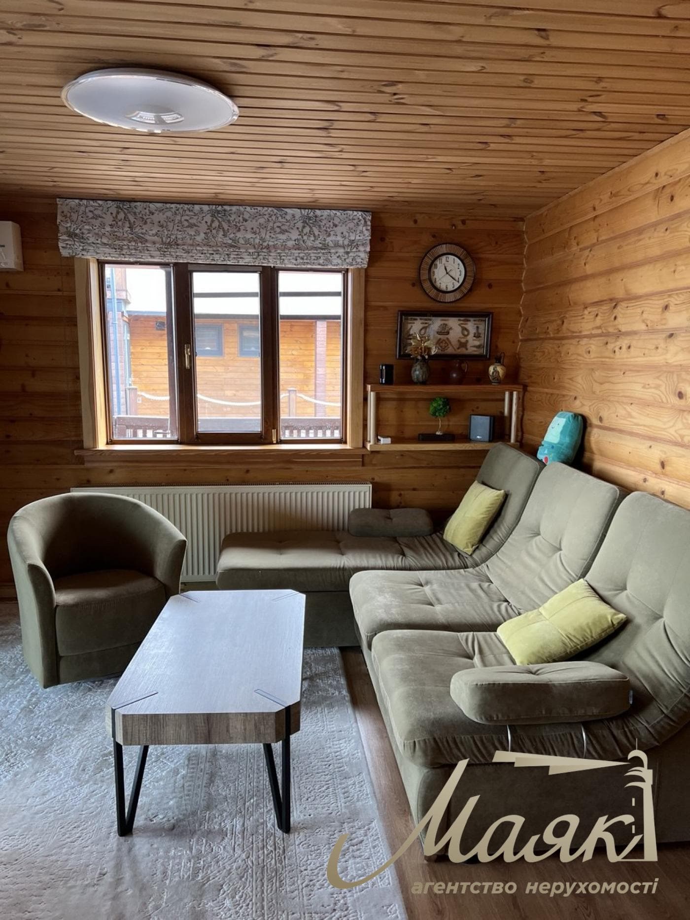 Продаж будинку на воді площею 200 м², 7 соток, Рів'єра-Золоче, Бориспільський район