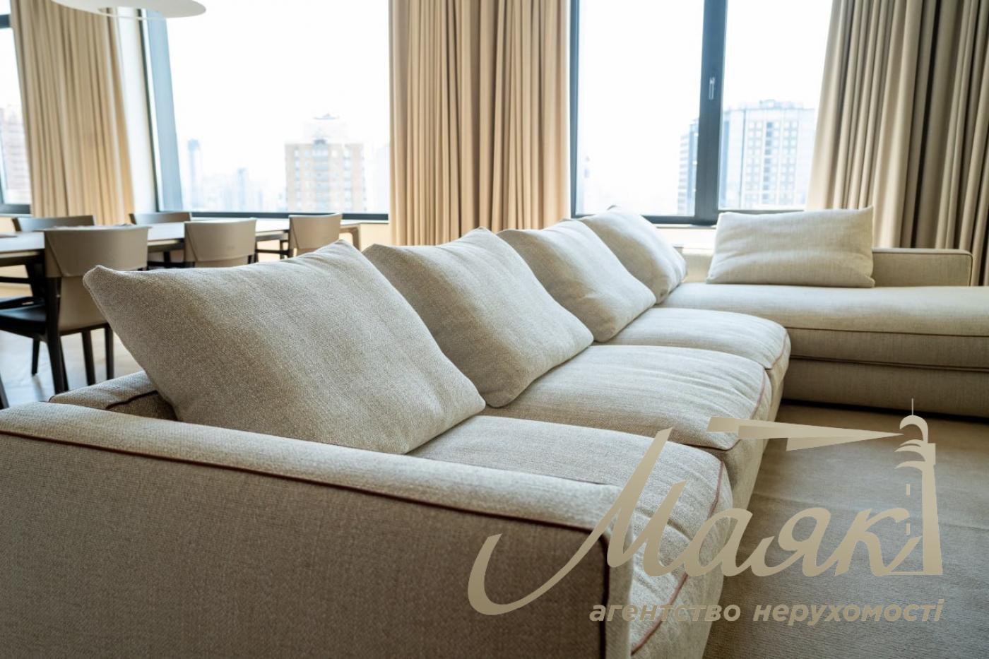 Rent 4 room apartment in LCD LCD Tetris Hall, Delovaya street, Pechersk, Kiev