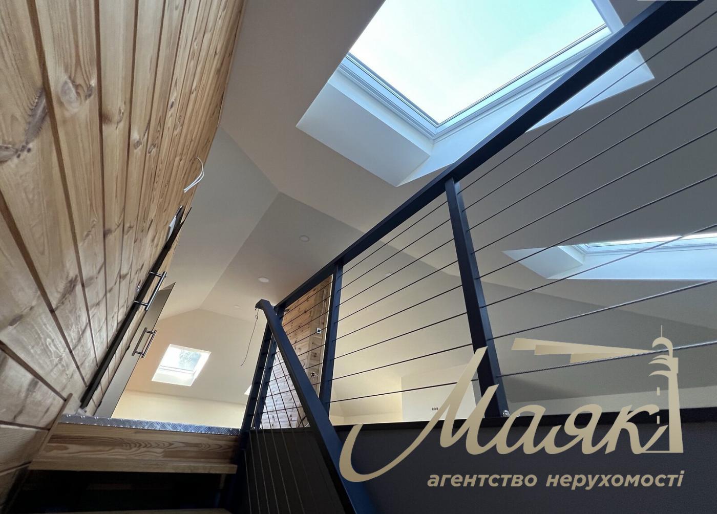 Продаж 1 поверхового будинку 400м2, Козин