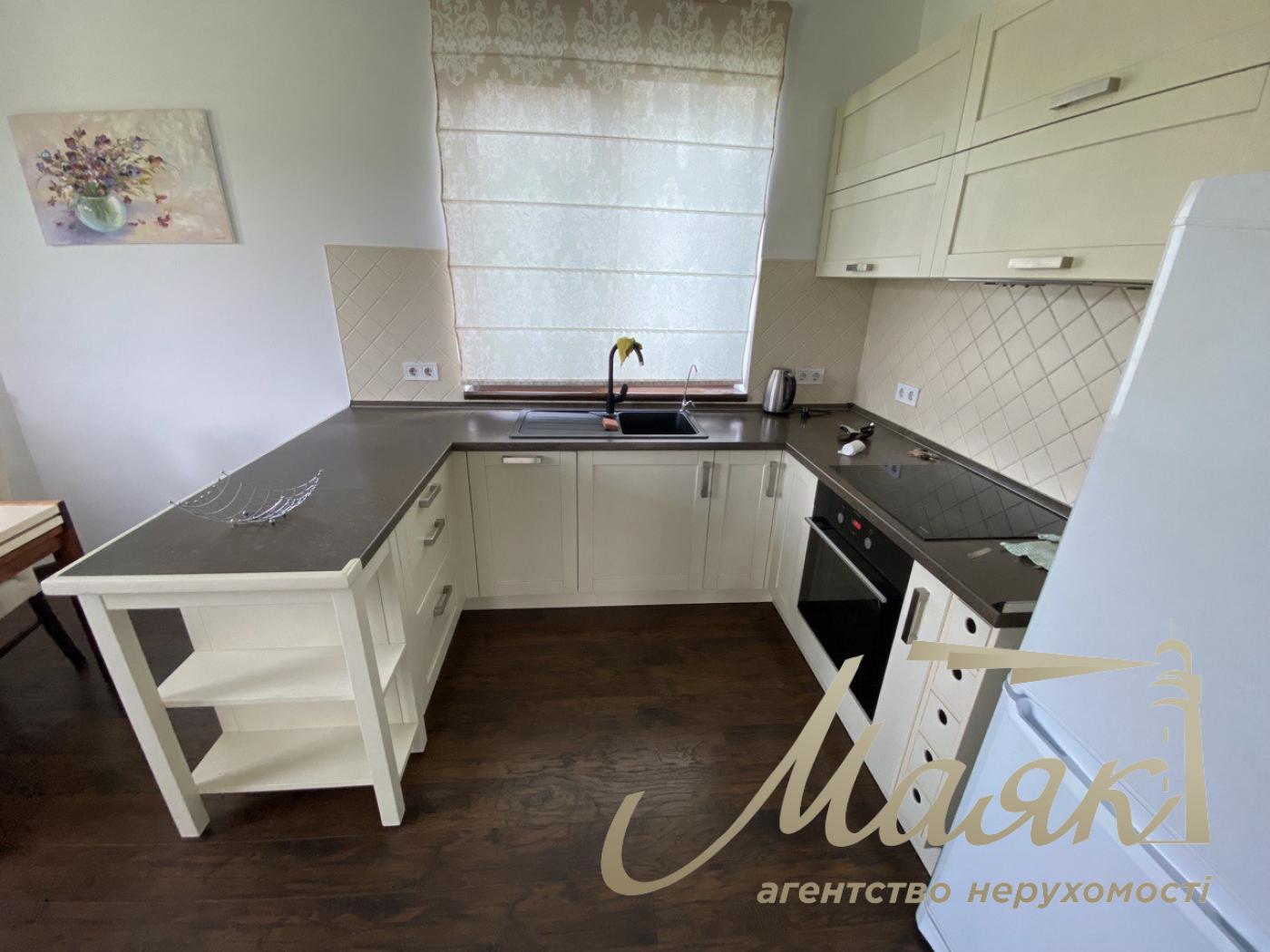 Продаж 2х-поверхового будинку 160м2 в с.Крюківщина