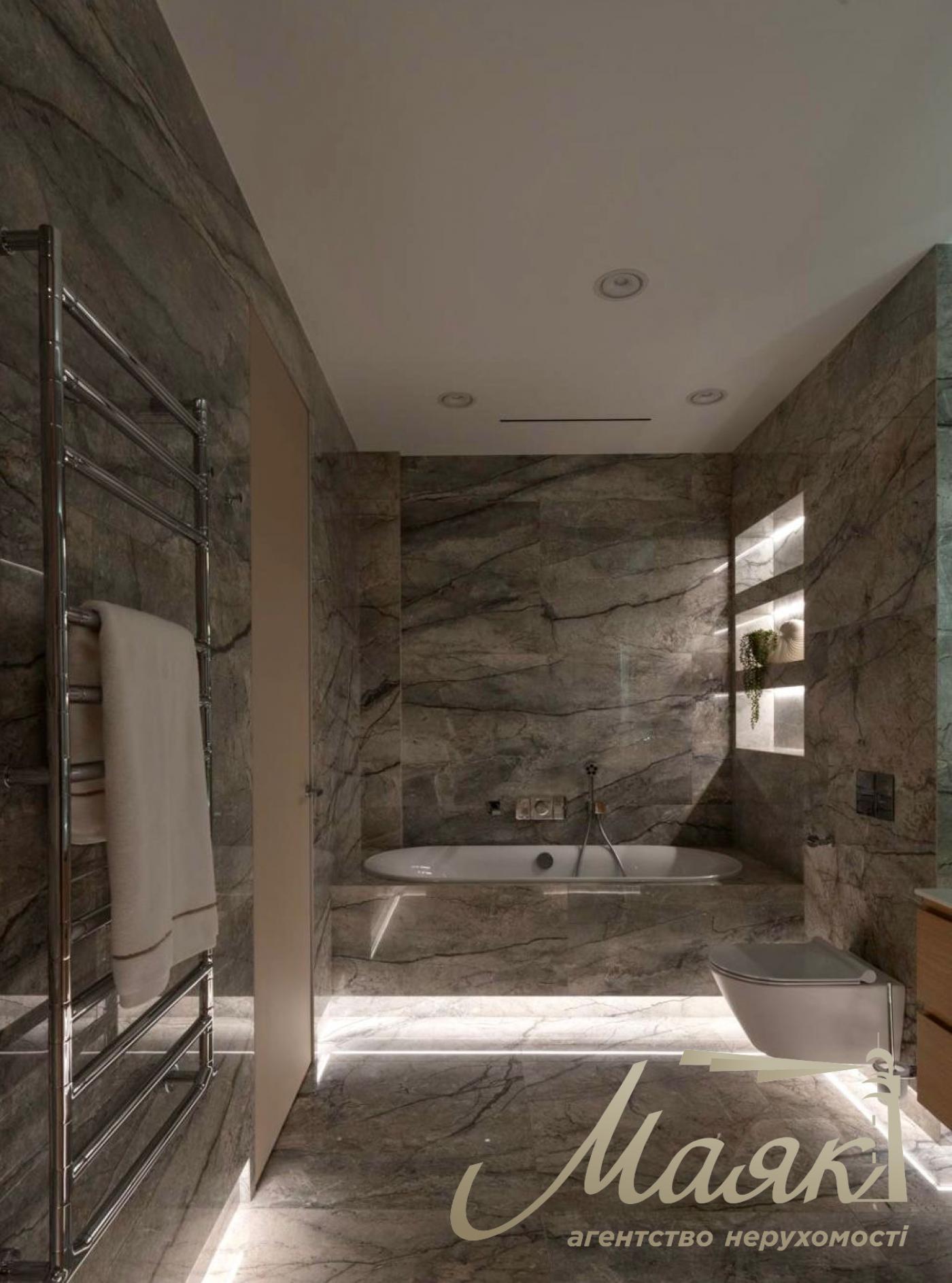 Продаж квартири в ЖК Да Вінчі, вул. Олеся Гончара 35, історичний центр Києва