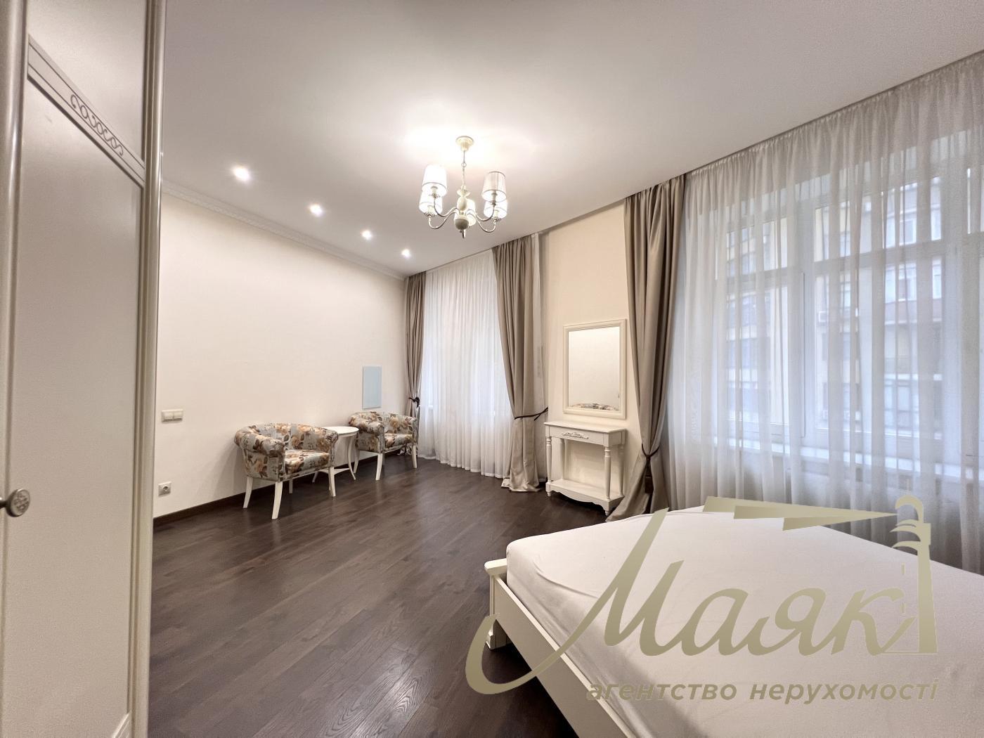 Аренда 3-х комнатной квартиры на Печерске в ЖК по ул. Евгения Коновальца 36В