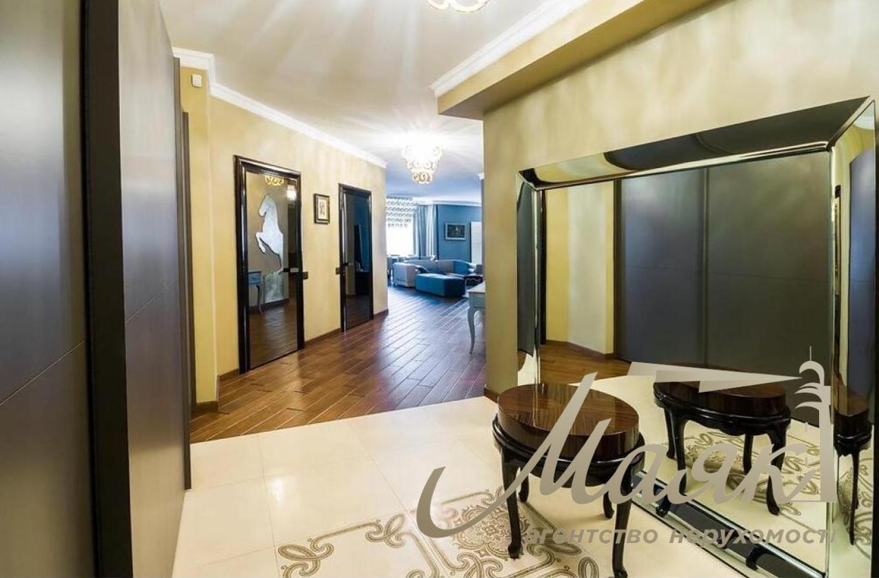 Продаж 3х кімн. квартири 195 м2 в ЖК Липська вежа, вул. Інститутська 18а