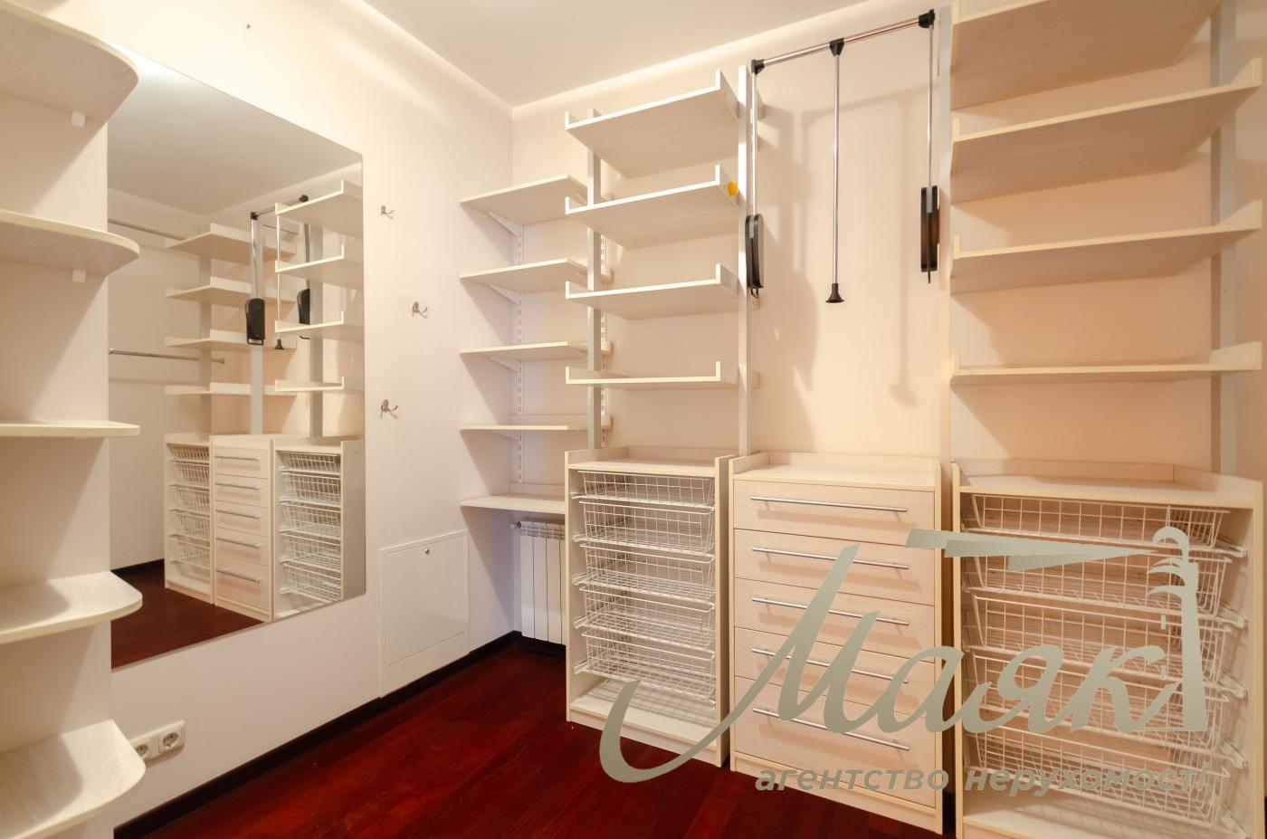 Оренда будинку в центрі Києва, Печерський район, вул. Чигоріна,