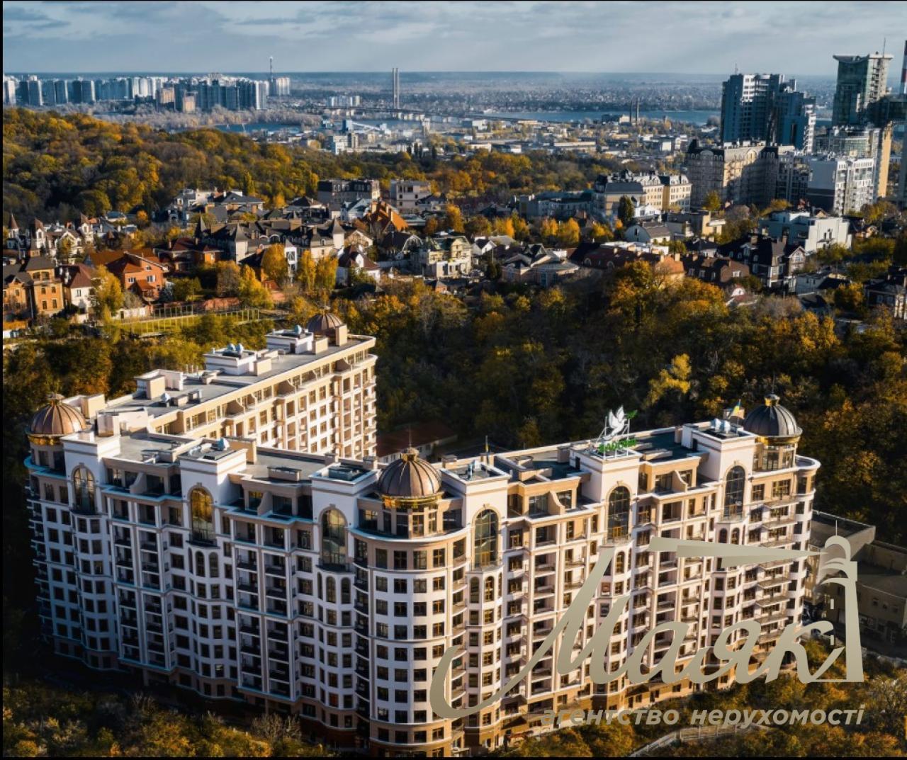 4х кімнатна квартира з терасою 126м2 у жк 52 Перлина