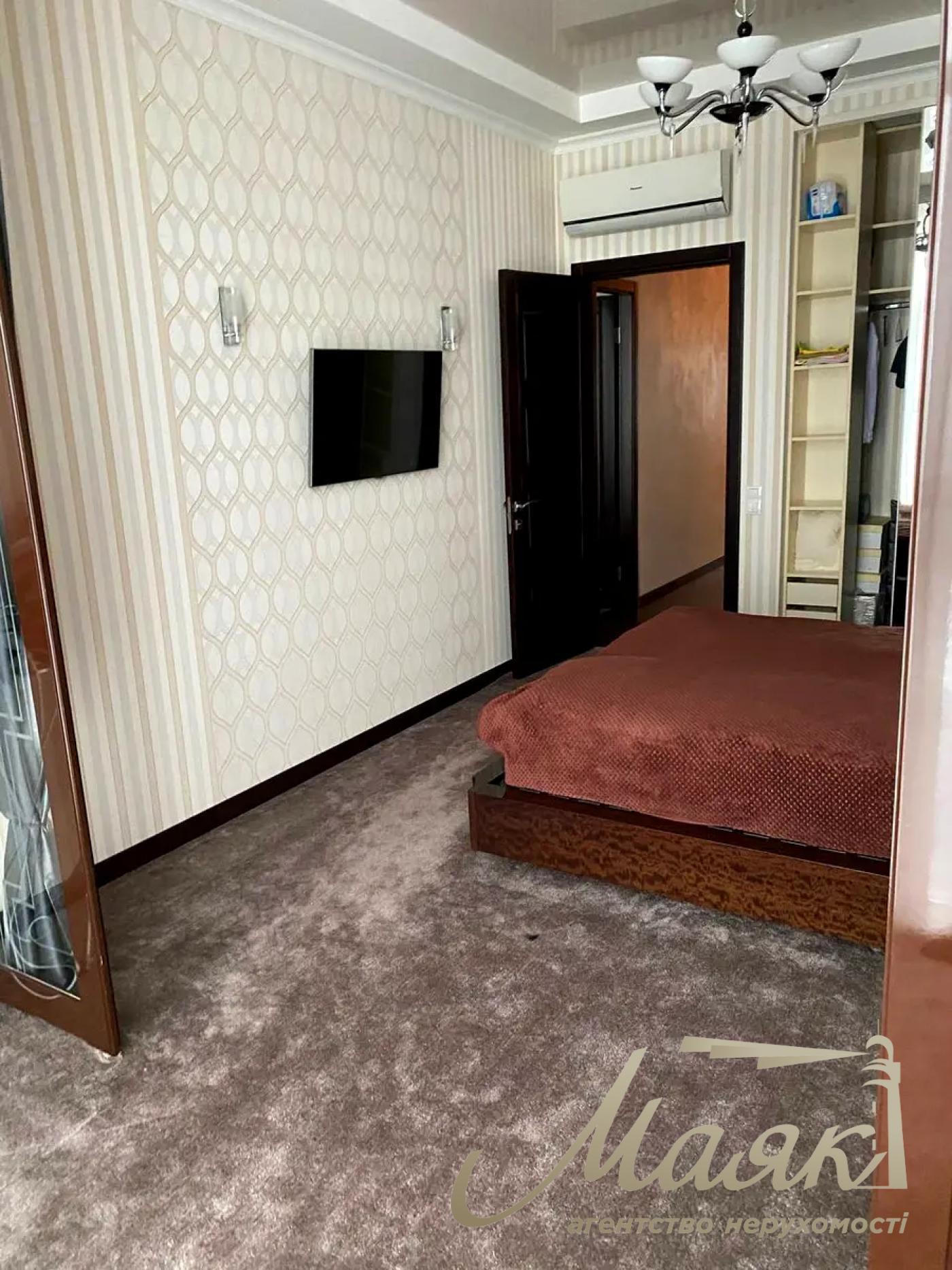 Оренда 4х квартири 153 м², вул. Андрія Верхогляда, Печерськ