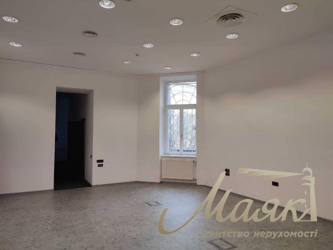 Оренда офісу 263м2 БЦ Європа, Музейний пров.4, Майдан Незалежності, Печерський р-н