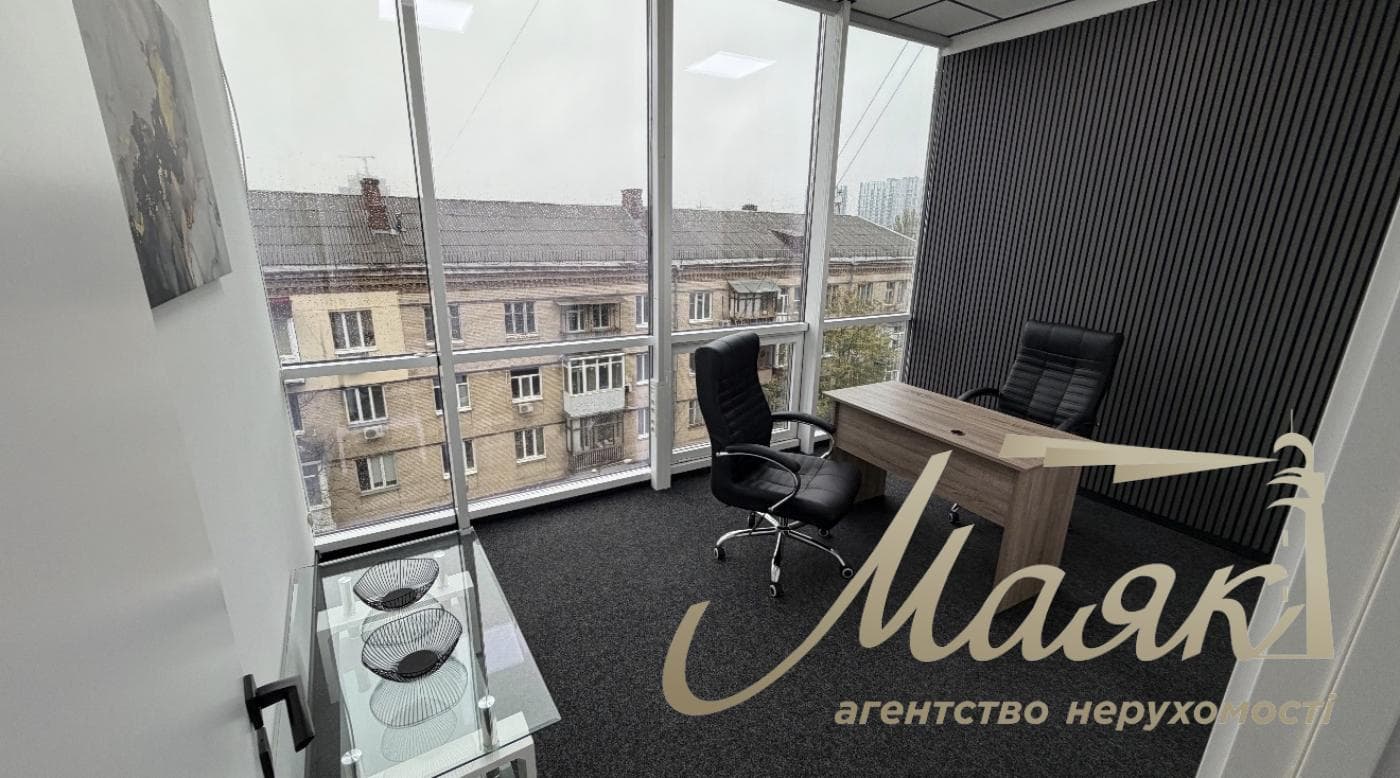 Оренда офісу в бізнес-центрі TRINITY Печерський район 534 м² 6-й поверх