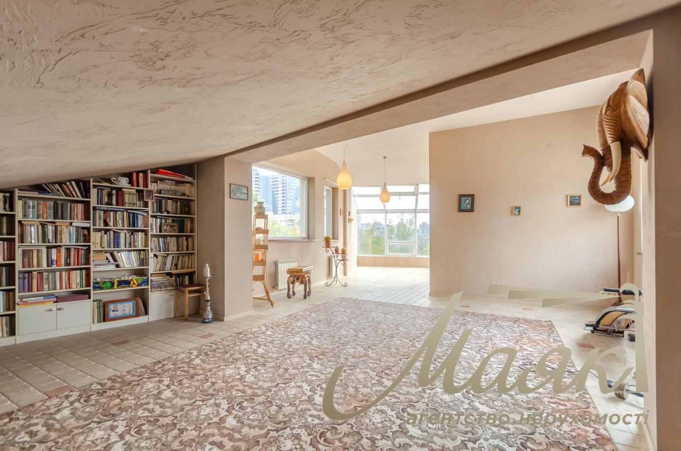 Оренда будинку в центрі Києва, Печерський район, вул. Чигоріна,