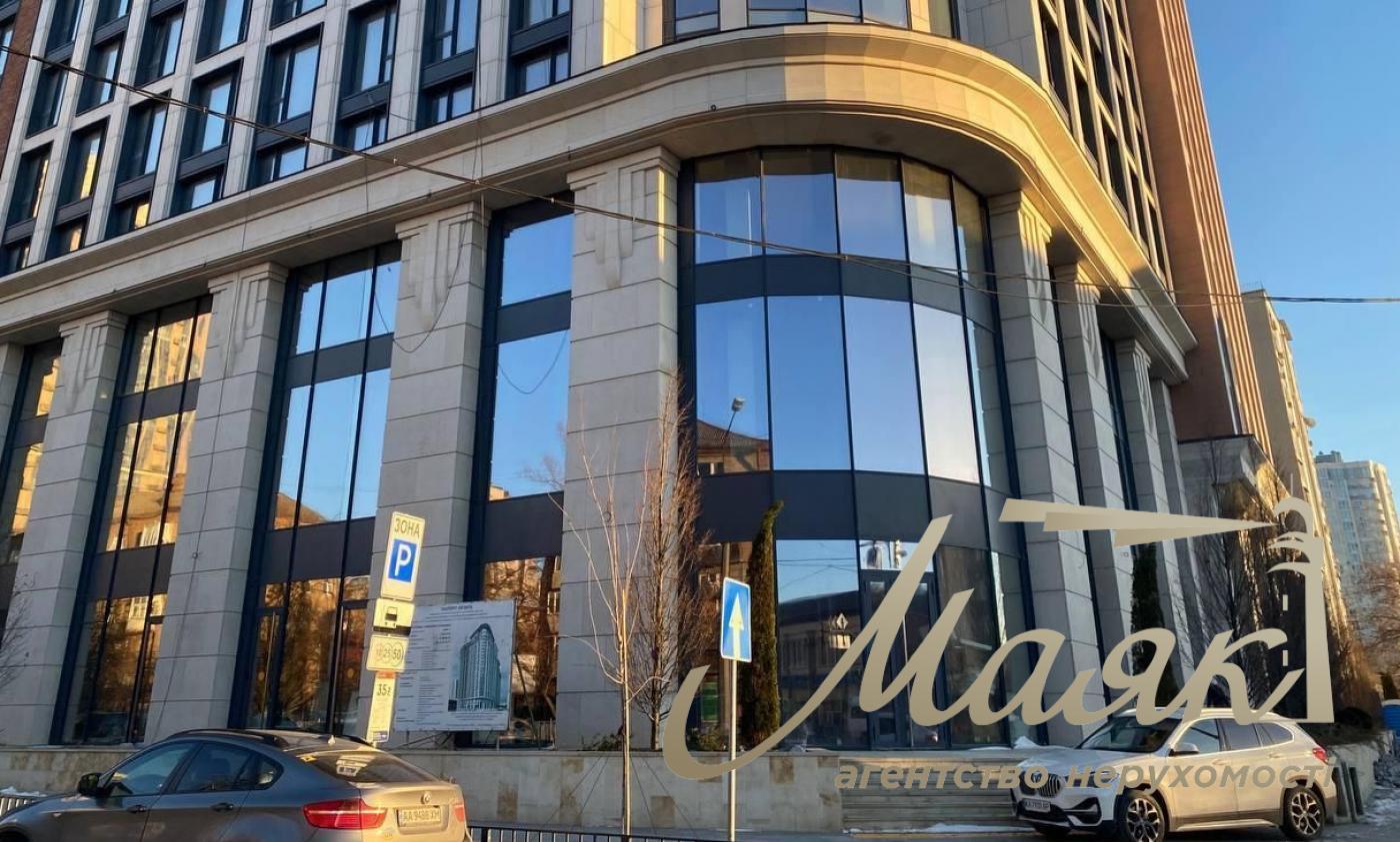 Аренда фасадного помещения 220м2 в ЖК Atlantic Residences Фасад Оренда