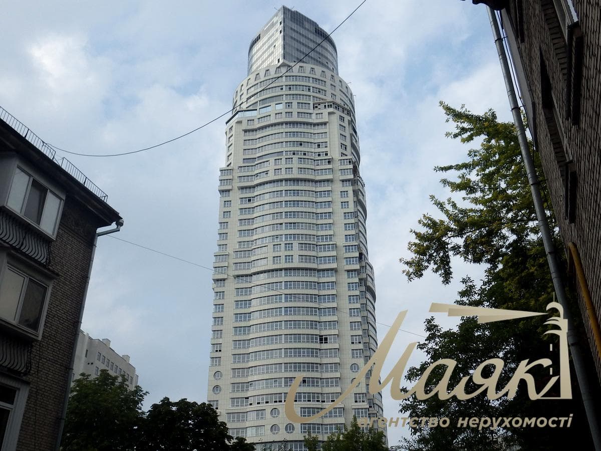 Оренда офісу (200 м²) у ЖК «Carnegie Tower», вул. Кловський спуск, 7. Печерський район