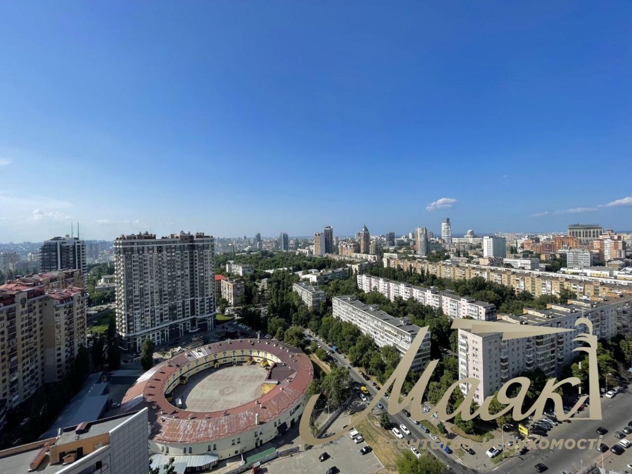 Sale of a penthouse with a view with renovation LOFT 264m2 m.Pecherskaya 5 min walk