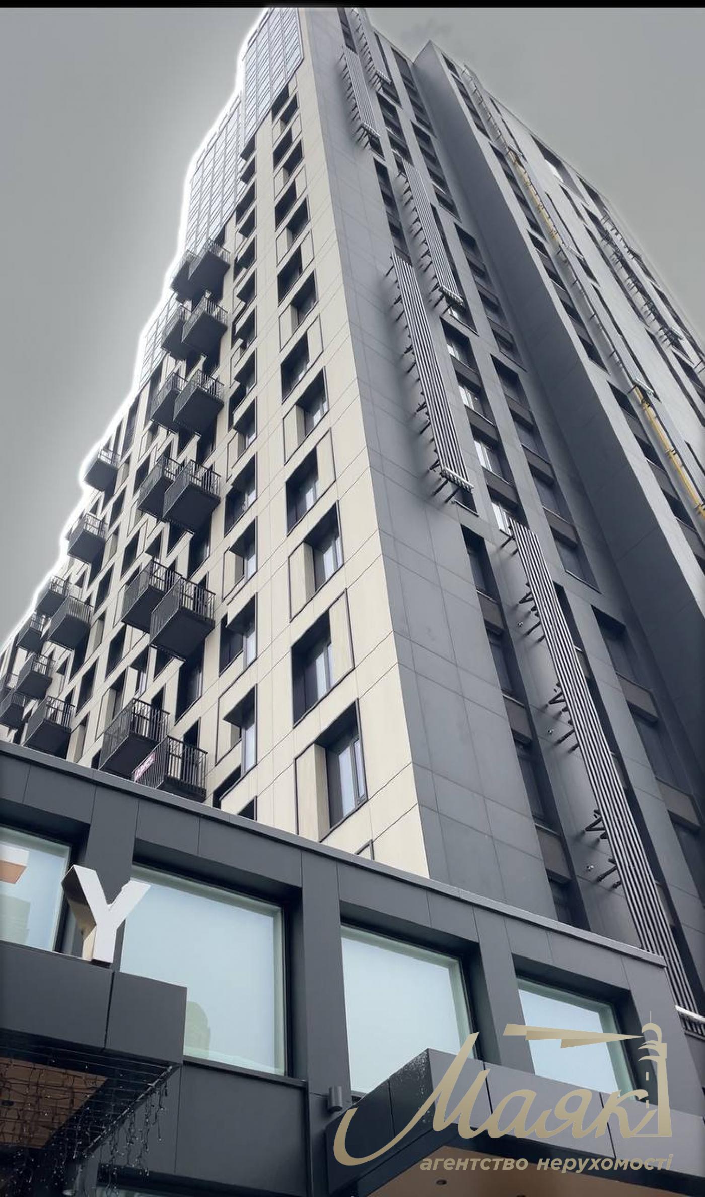 Продаж 3к квартира ЖК TRIIINITY