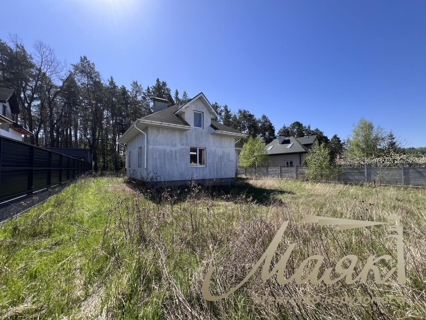 Capital brick house for sale 270m2 near Kiev, Novoobukhivske direction