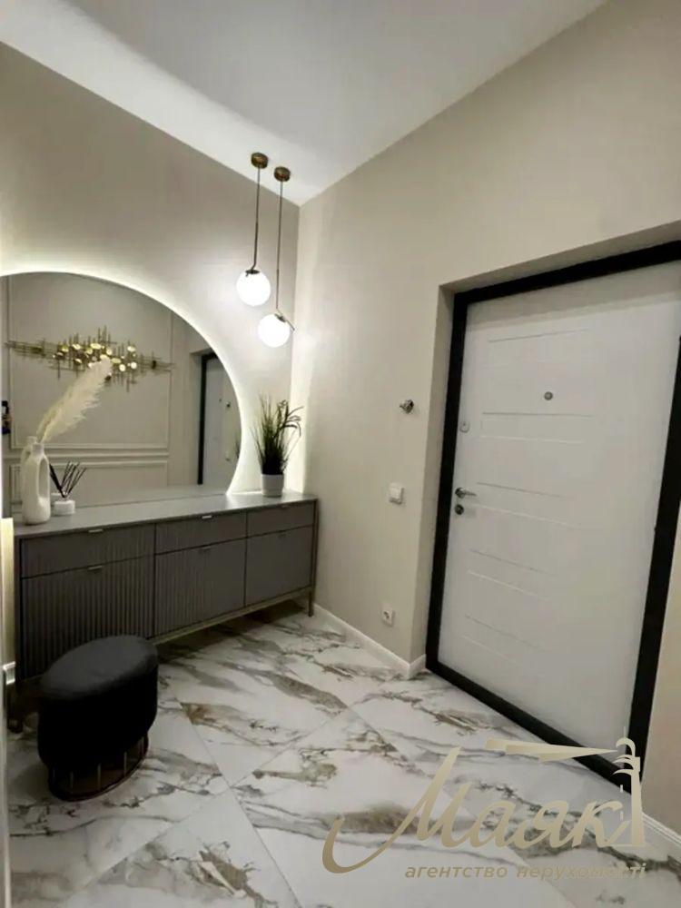 Продаж квартири 70 кв.м. ЖК Дельмар вул. Михайла Драгомирова 14А