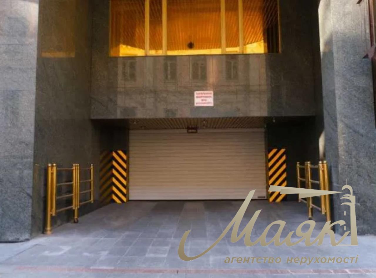 Sale of office building, lane Shevchenko, 12, Independence Square