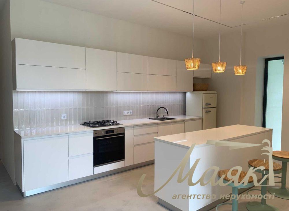 Оренда будинку 330м2 с.Козин з басейном у котеджному містечку "Золоті Ворота", Обухівський напрямок