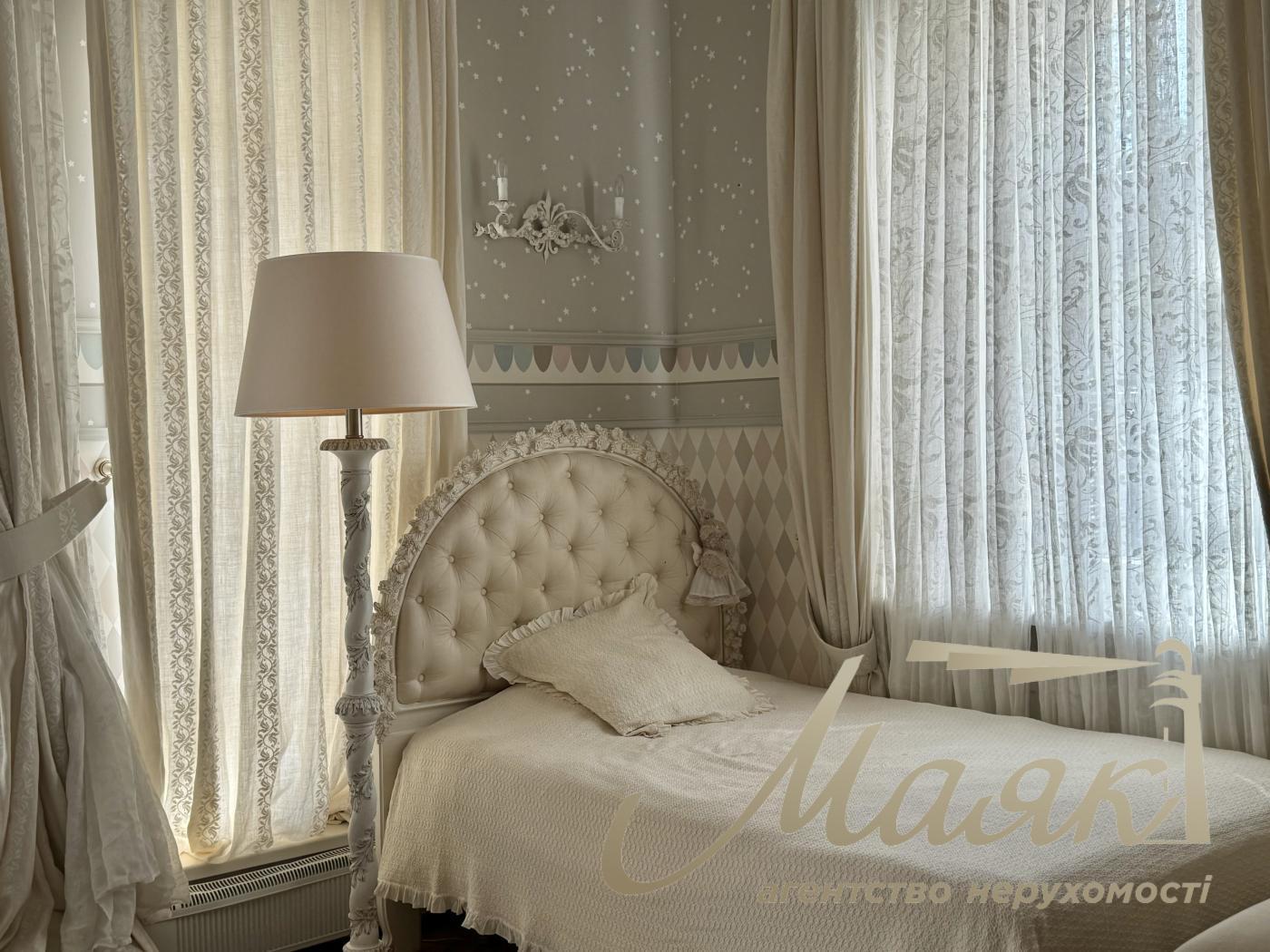 Sale of a house with access to the Dnieper, Damba, Koncha-Zaspa, Kozin