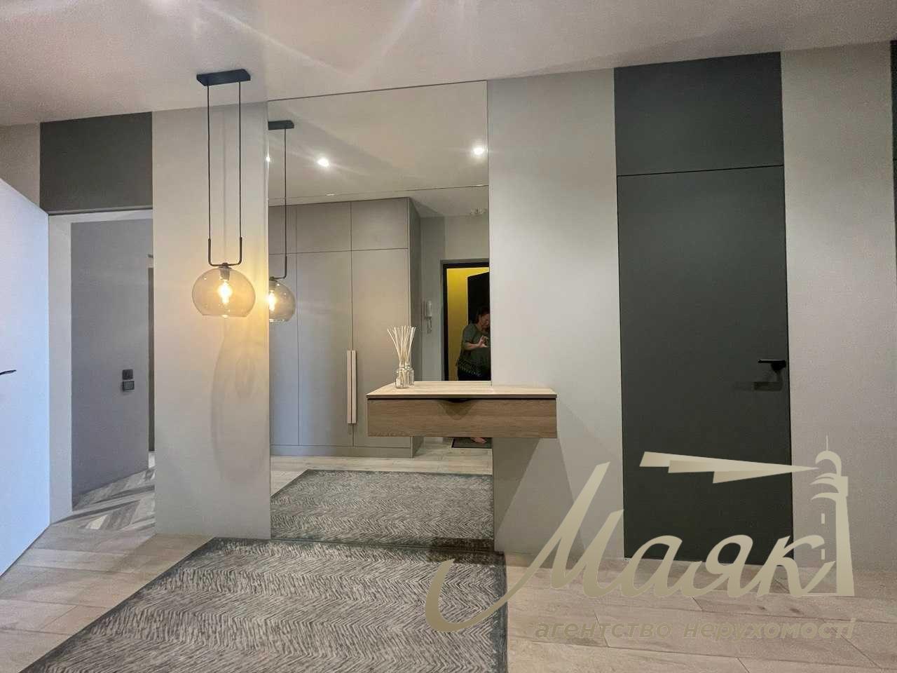 Продаж квартири 86м2 у ЖК "Французький квартал 2" вул. Джона Маккейна, 3а, Печерський район, Київ. Центр.