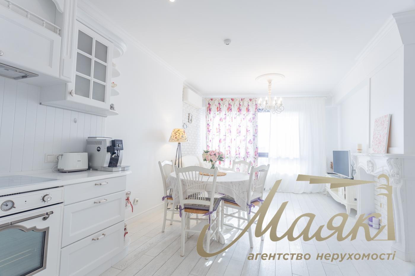 Продаж 3 кімнатної квартири в ЖК Park Avenue, пр-т Голосіївський