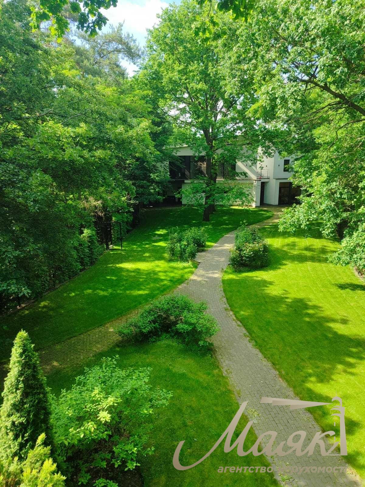 Продажа дома 390м2 среди заповедного парка рядом с Киевом