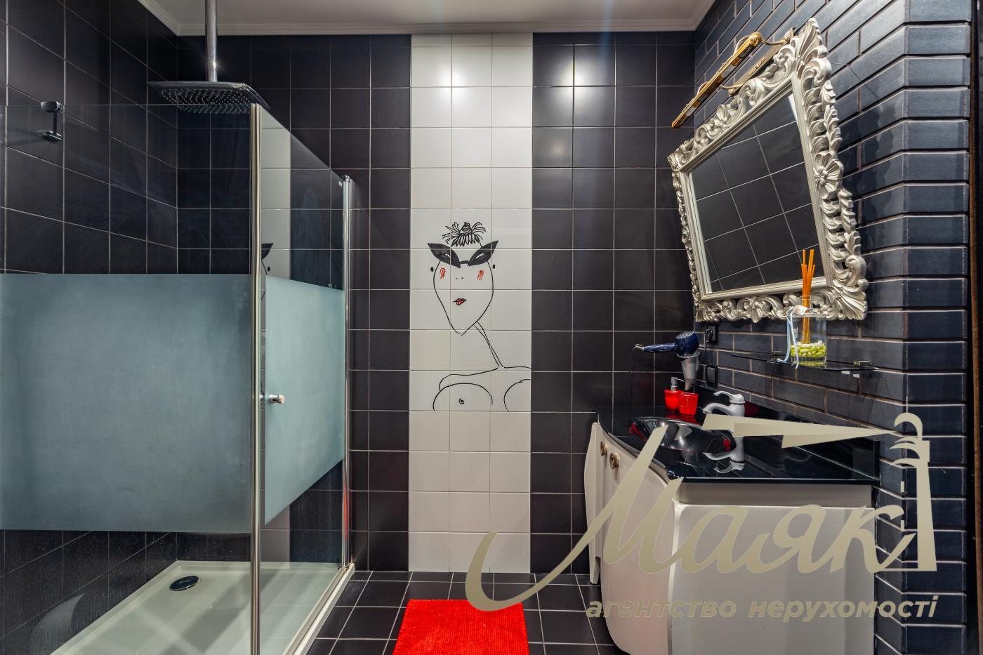 Rent 180m2 view apartment in LCD Novopecherskie Lipki, Andriy Verkhoglyada/Dragomirov Street 5, Pechersk, Kyiv