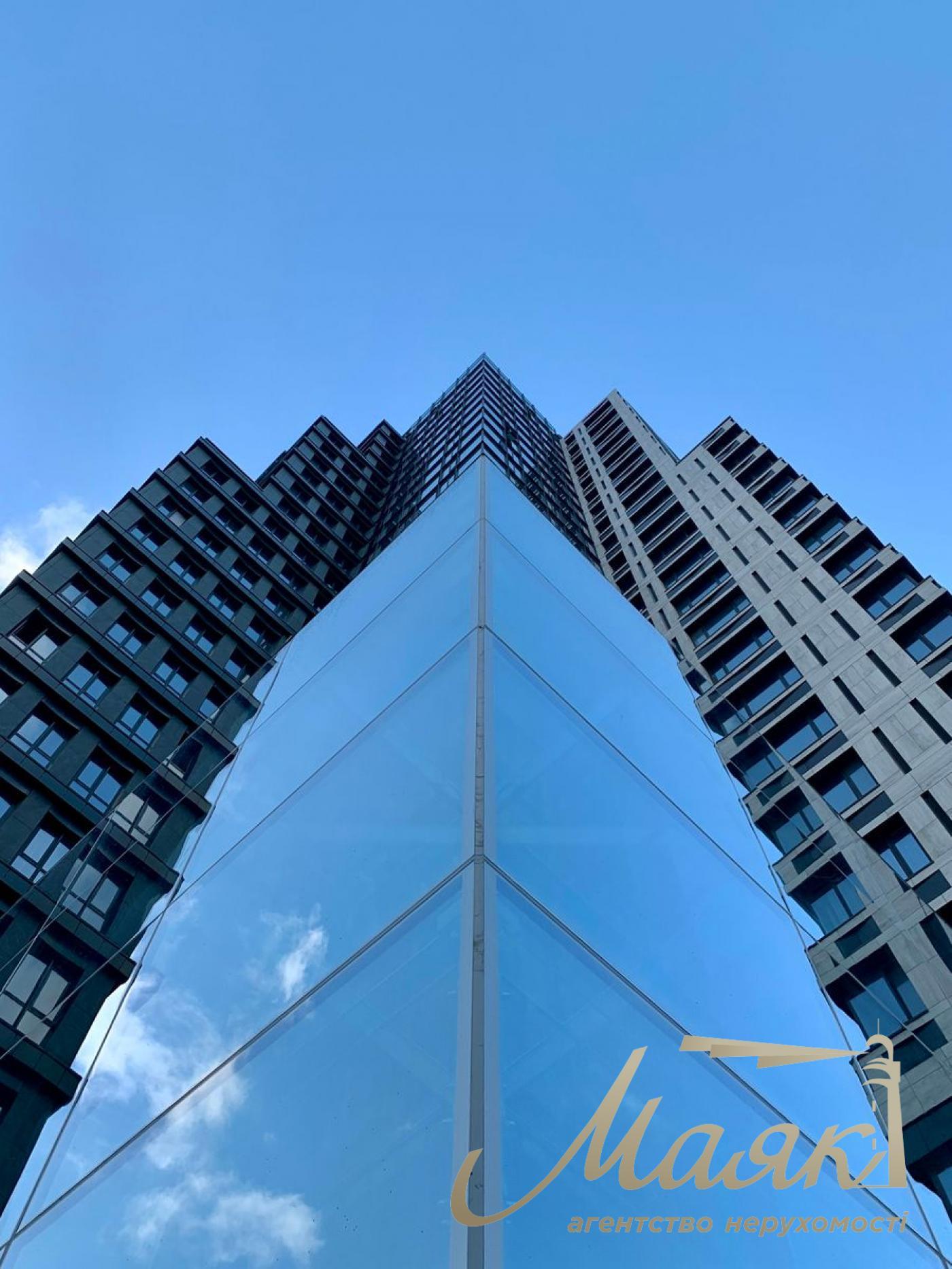 Rent of an exclusive apartment 300m2 in the residential complex Chicago Central house, Antonovicha st. (Gorky), 44