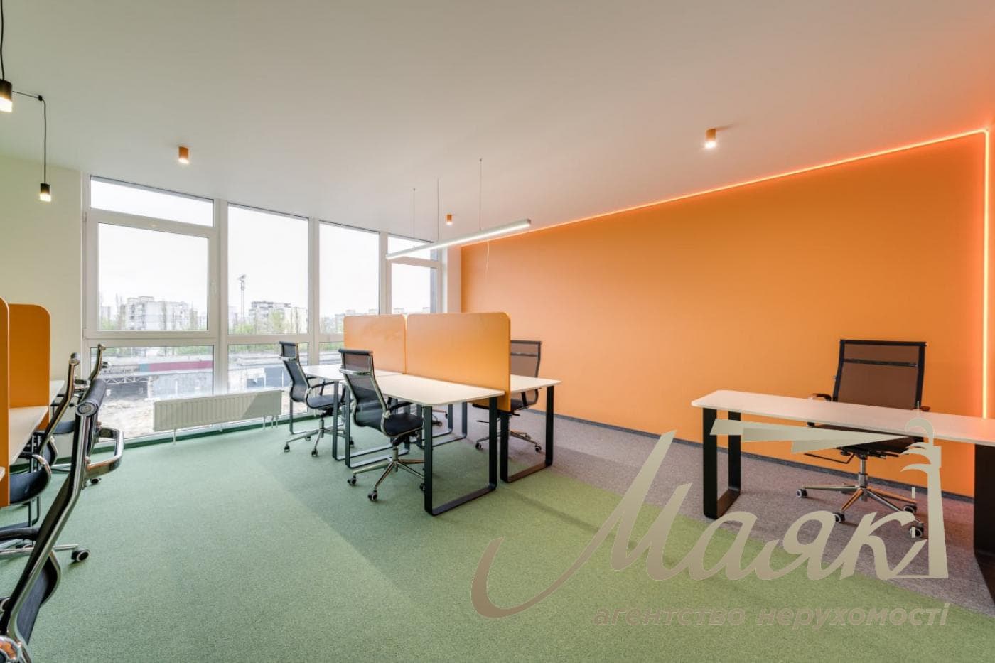 Rent a private office in the "French Quarter 2" residential complex, 3-A McKenna Street, Pechersk.