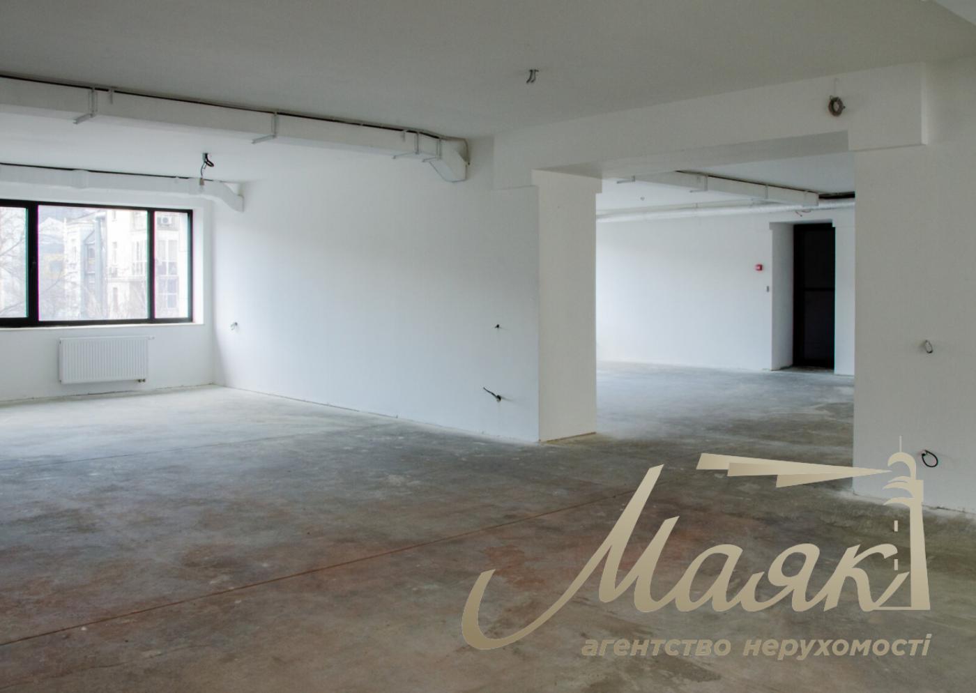 Оренда офісу 241м2 на вул. Саксаганського 53/80, Центр