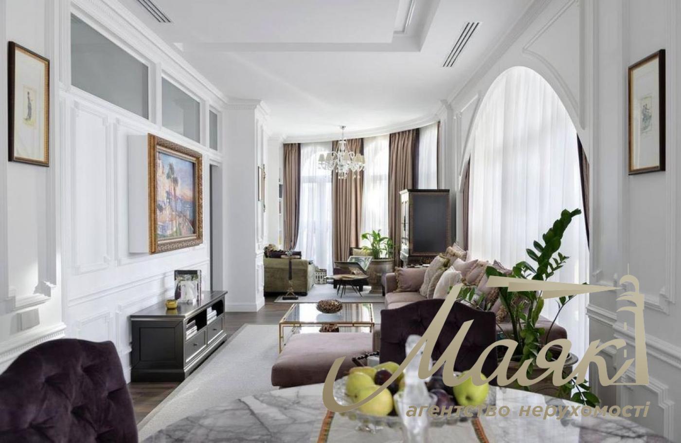 Продаж 2-кімнатної квартири в ЖК Renaissance Residence