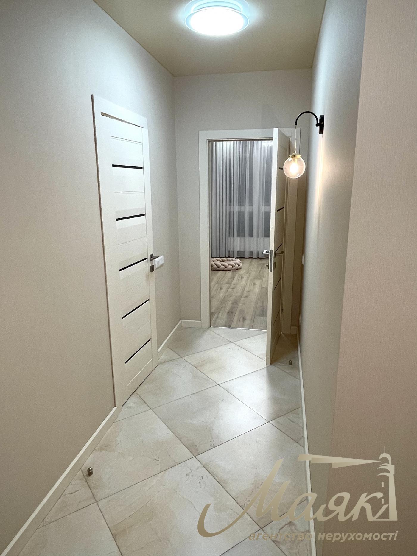 Оренда 3-кімнатної квартири ЖК Французький Квартал 2 вул. Джона Маккейна 3а