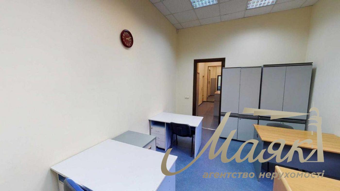 For sale office space 133 sq.m.sq. Saksaganskogo, Pechersk, Center