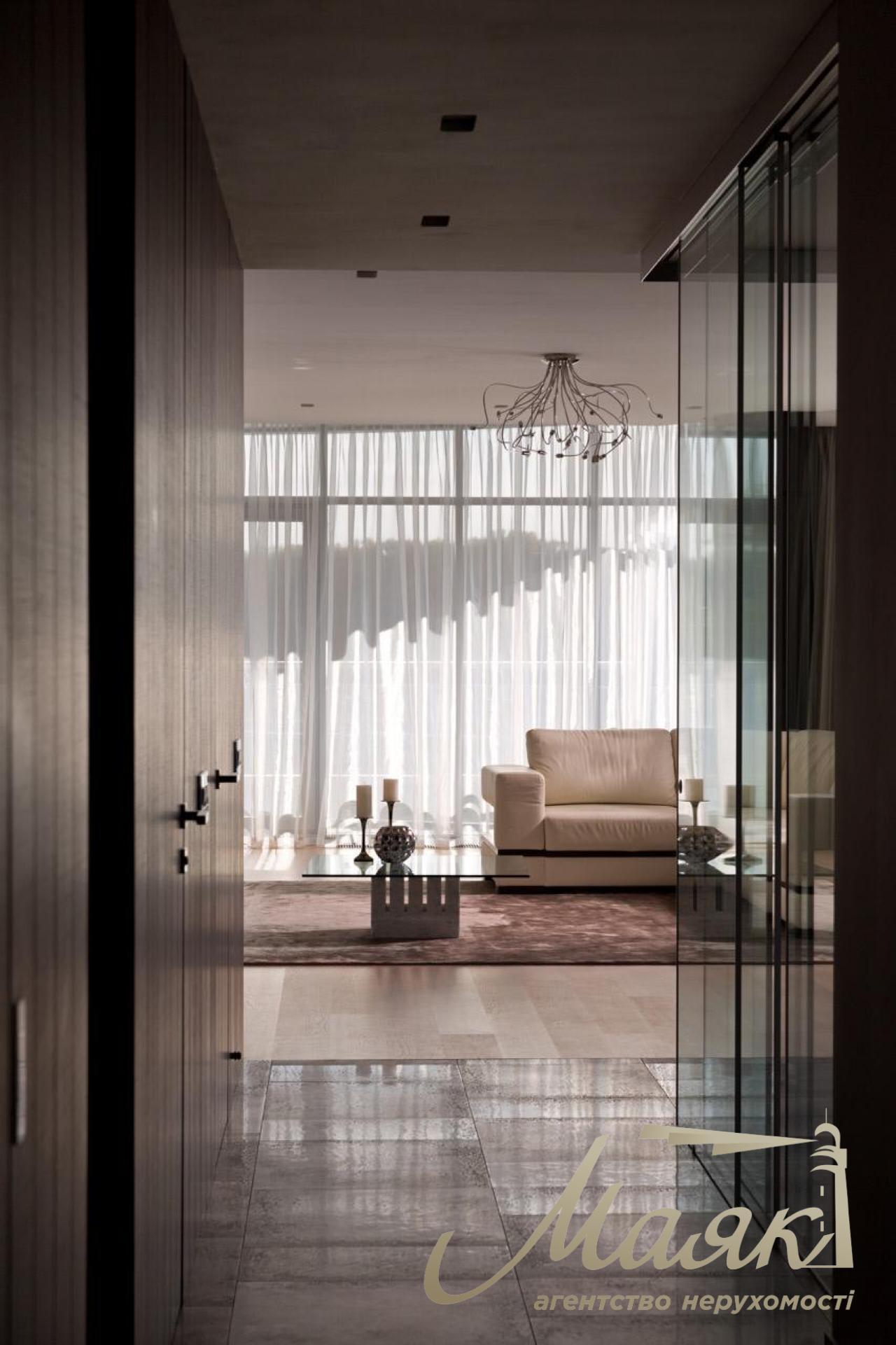 Продажа квартиры 152 м2 ЖК Riviera Riverside, Раисы Окипной 18