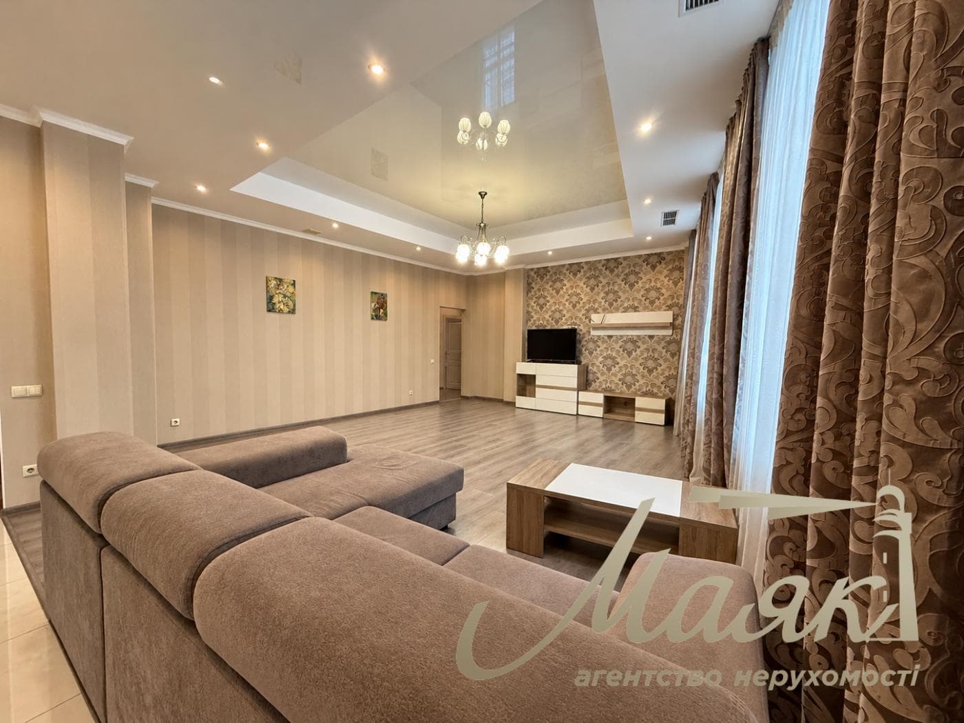 Оренда квартири площею 159 м² у клубному будинку Botanic House, вул. Болсуновська, 23, Печерськ