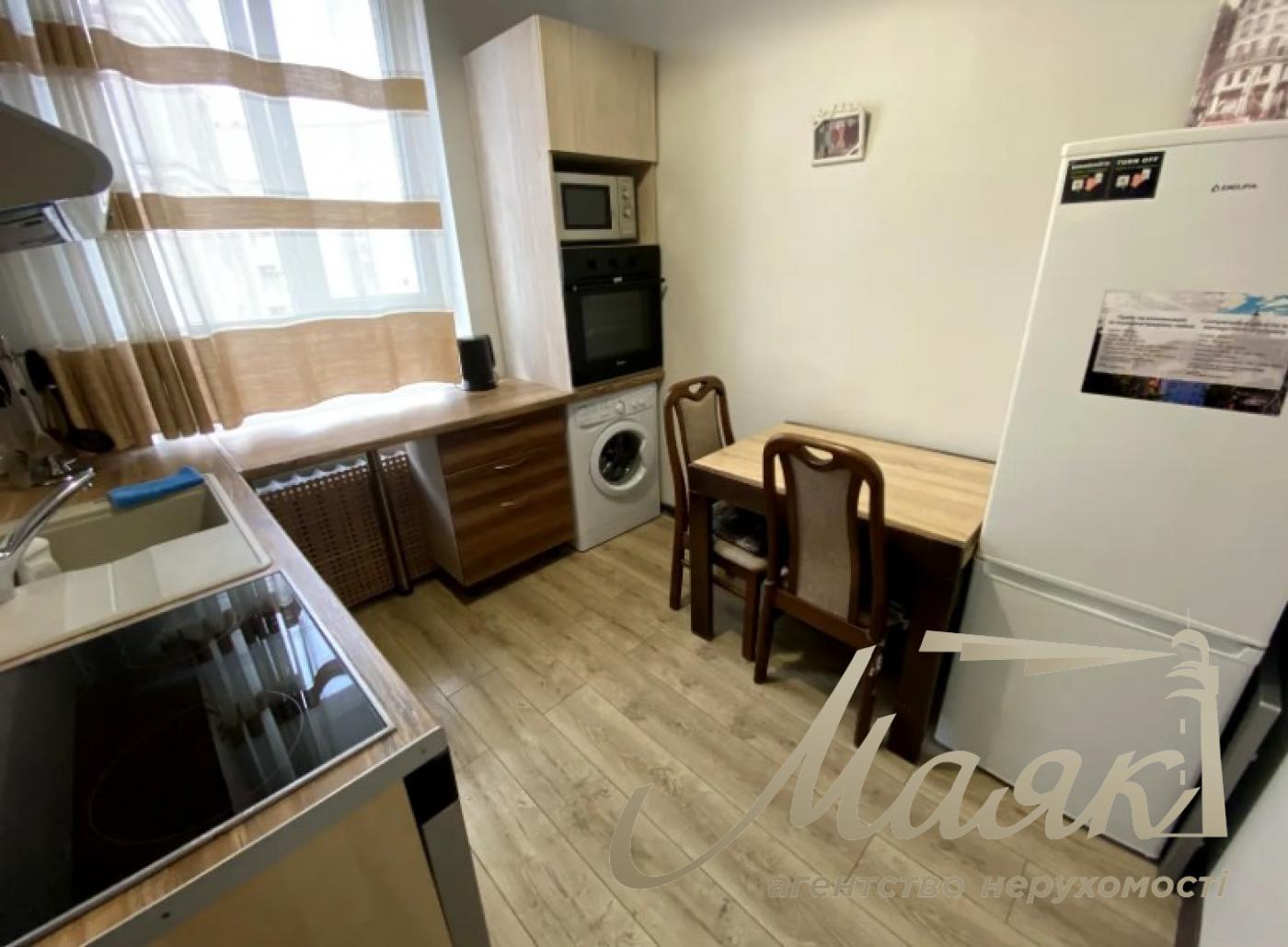 Аренда 3-х комнатной квартиры по ул. Софиевская, 1, Центр.