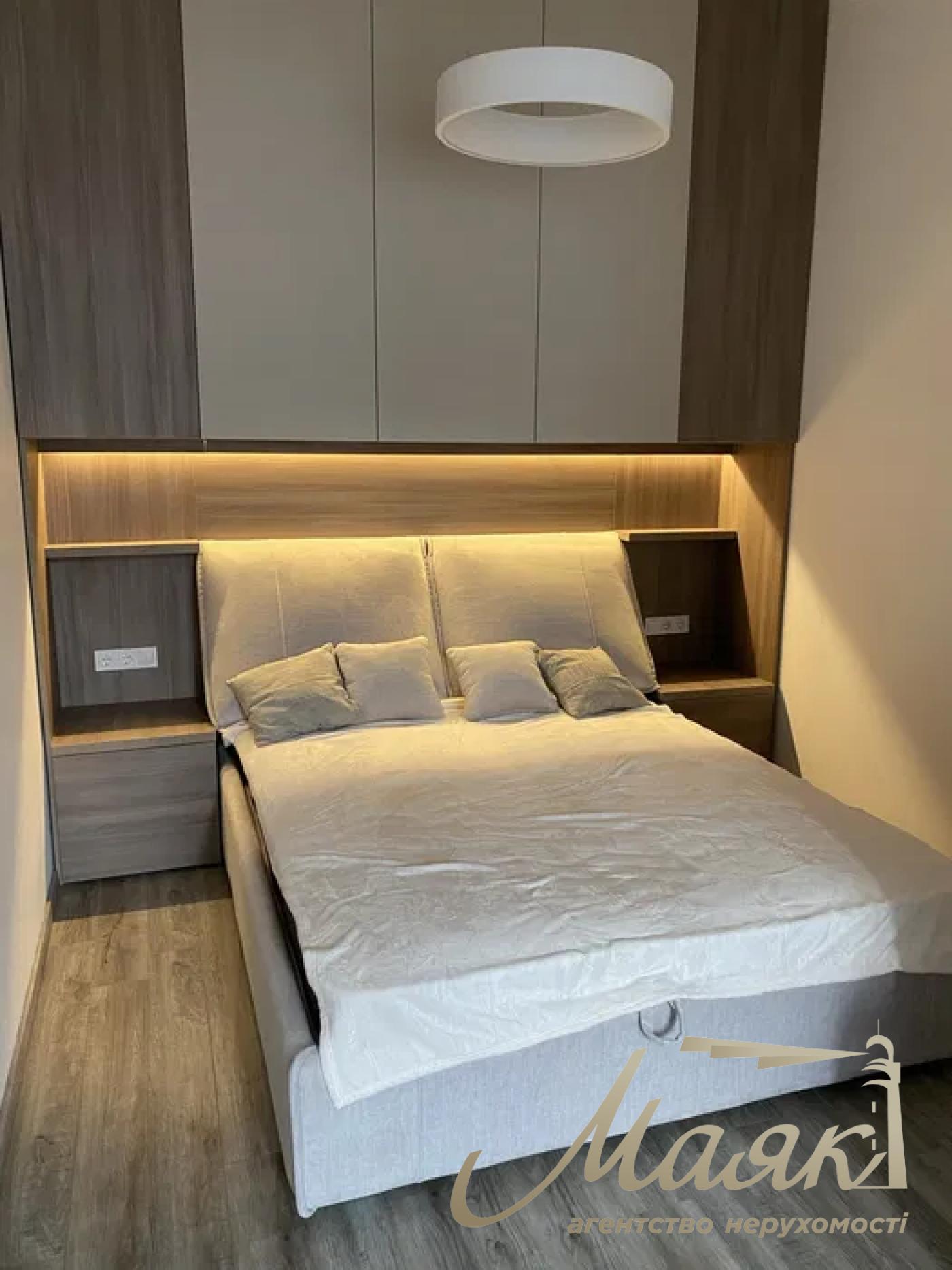 Rent 2k apartment 45 m², ul. Mikhail Boychuk, LCD Zhemchuzhina 52