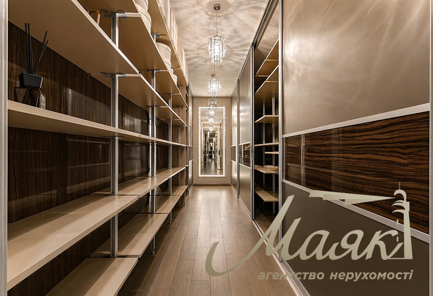 Аренда видовой квартир в ЖК Новопечерские Липки