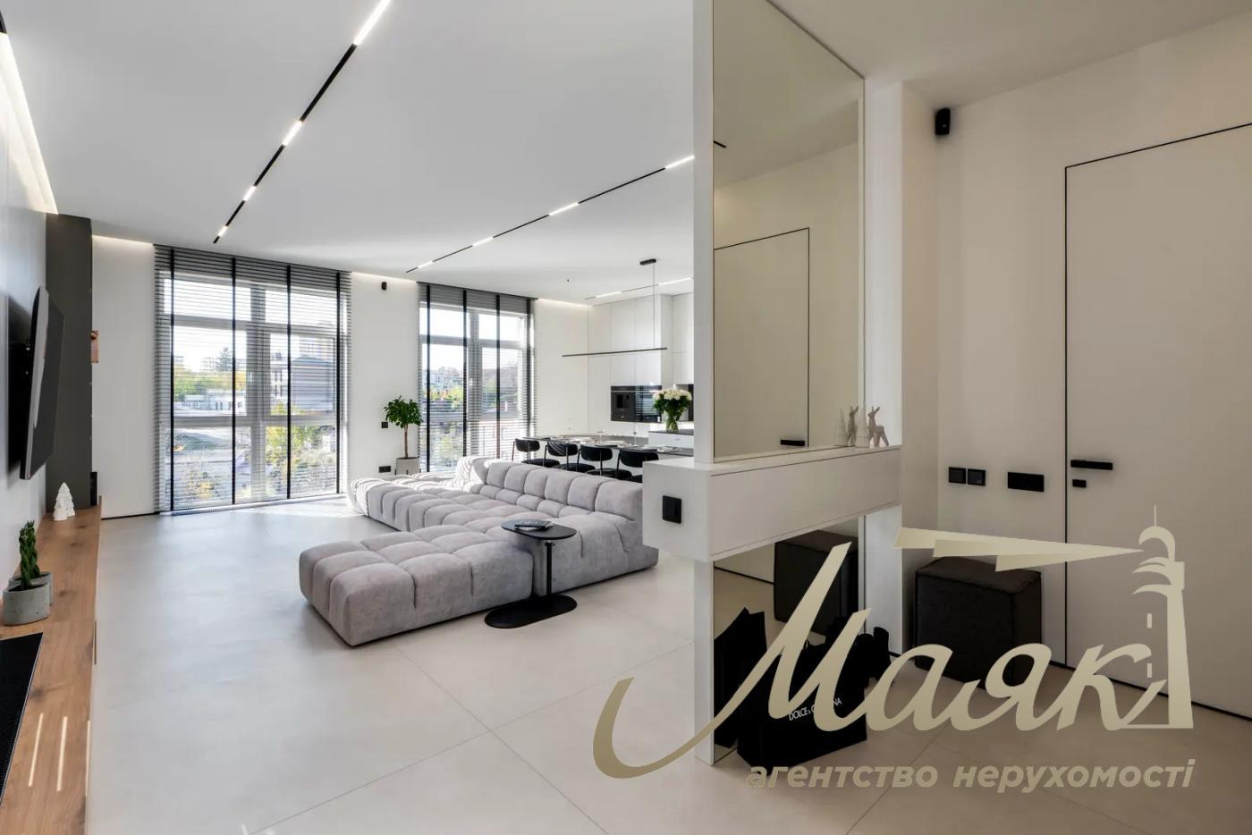 Продаж 3-х кімнатної квартири в ЖК Солом'янський вул. Університетська вул., 17-А