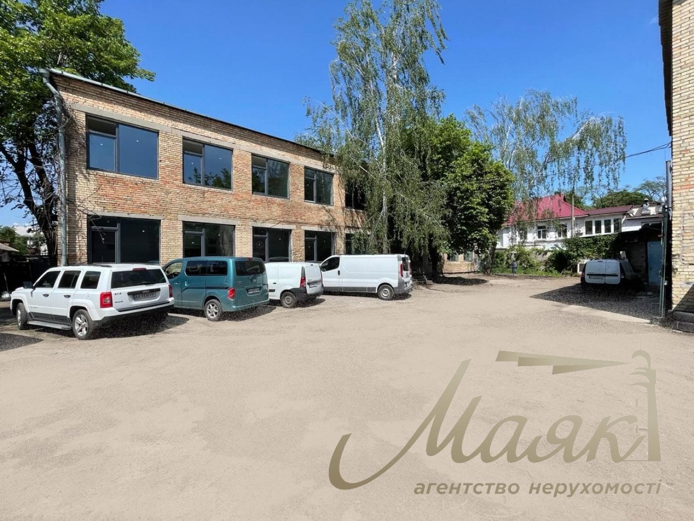 Продажа производственно-складского комплекса 1696м² возле Сырецкого парка, ст. м. Дорогожичи