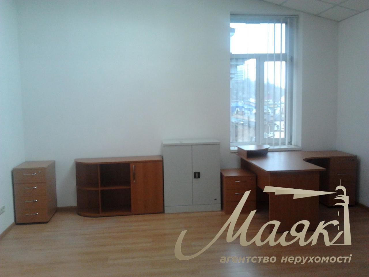 Продажа элитного здания 1005 кв.м на Воздвиженке.