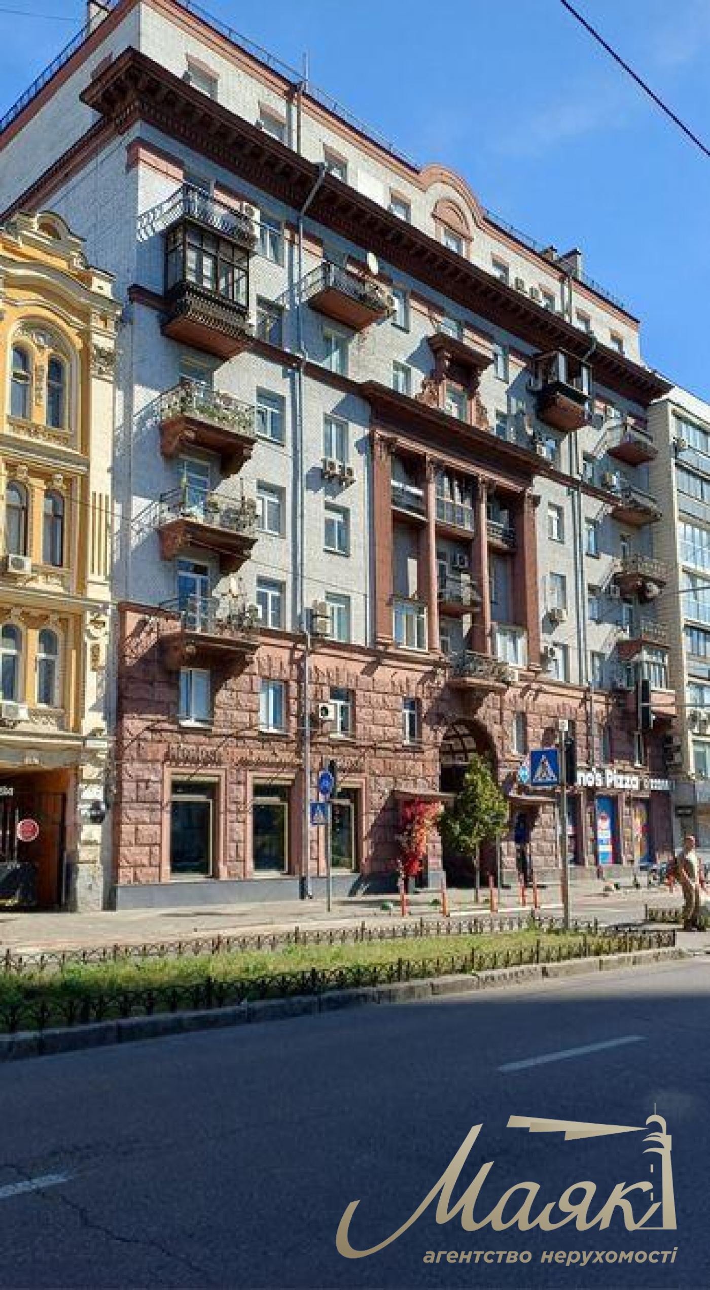 Продажа 3-к квартиры ул. Бассейная, Печерский р-н, Центр Киев