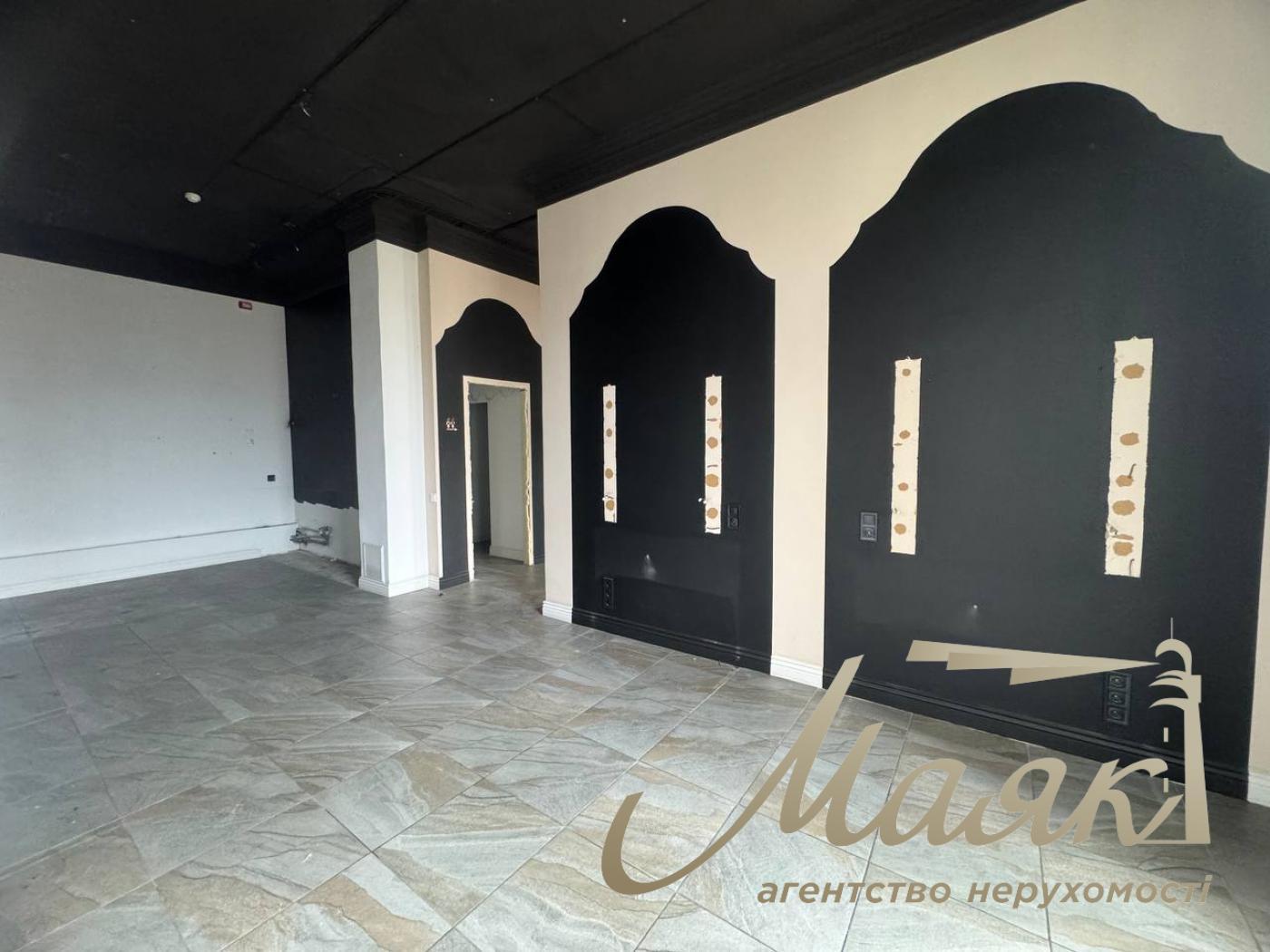 Rent commercial frontage 93m2, Residential Complex Seven