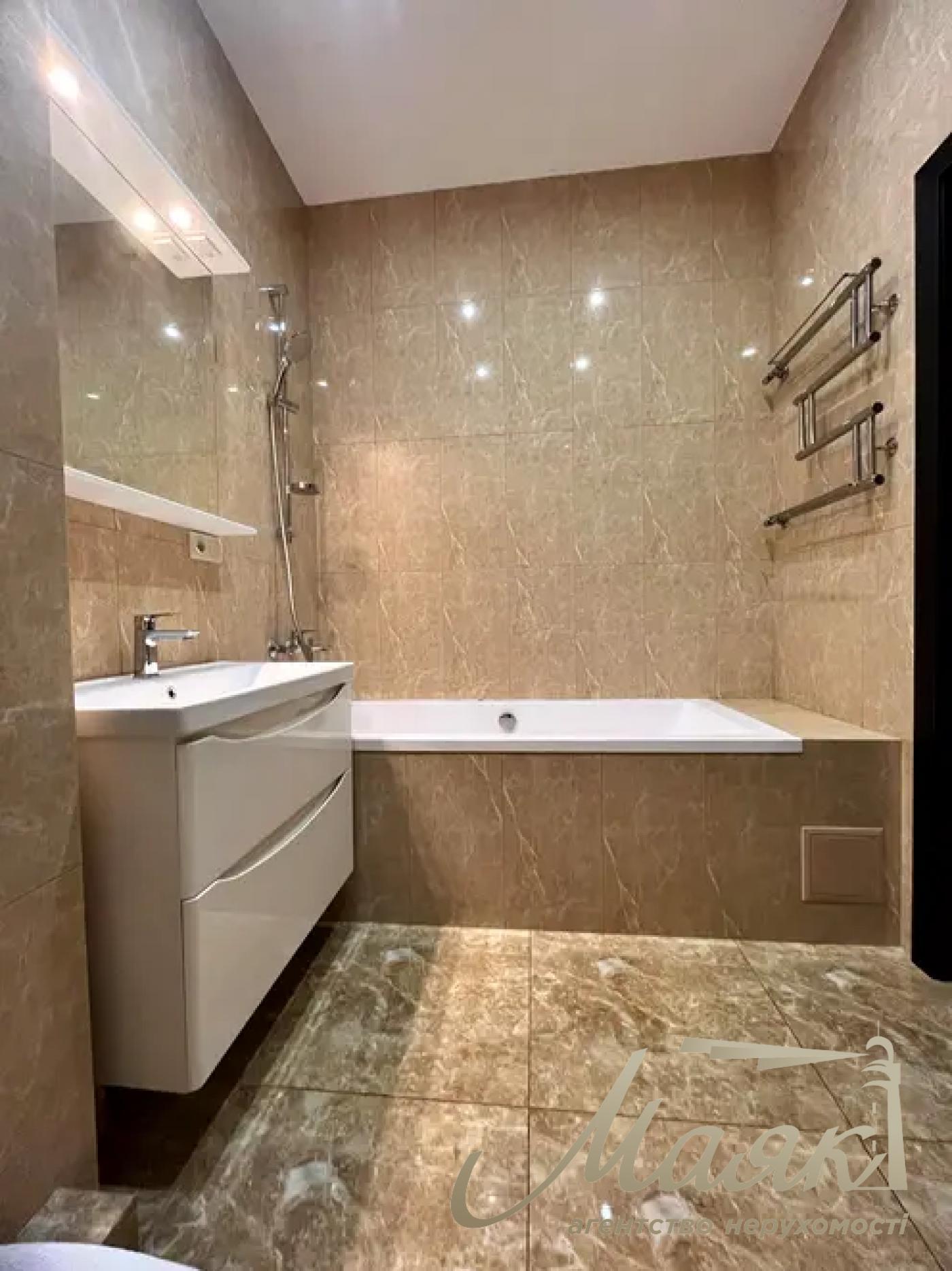 Аренда квартиры 2 комнаты, ул. Саперное Поле 12, ЖК Французский квартал