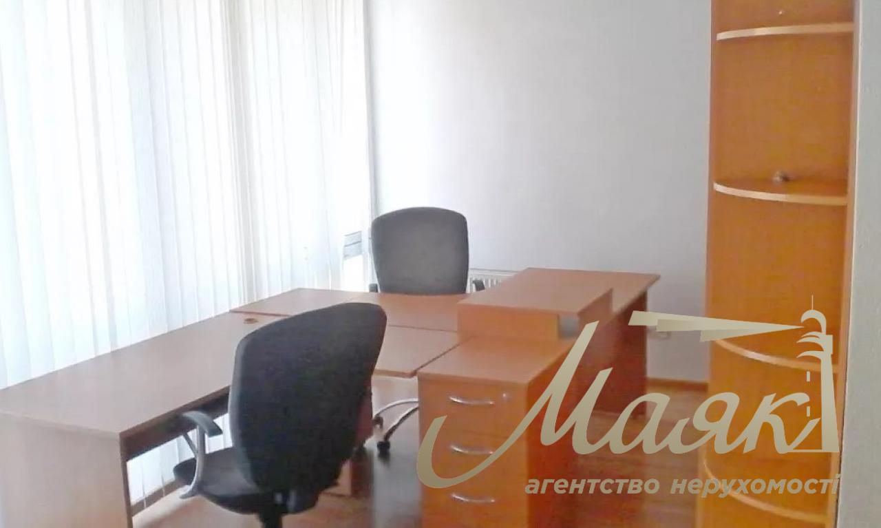 Stylish office building for sale in the elite microdistrict "Vozdvizhenka" Podil, Center, Kyiv