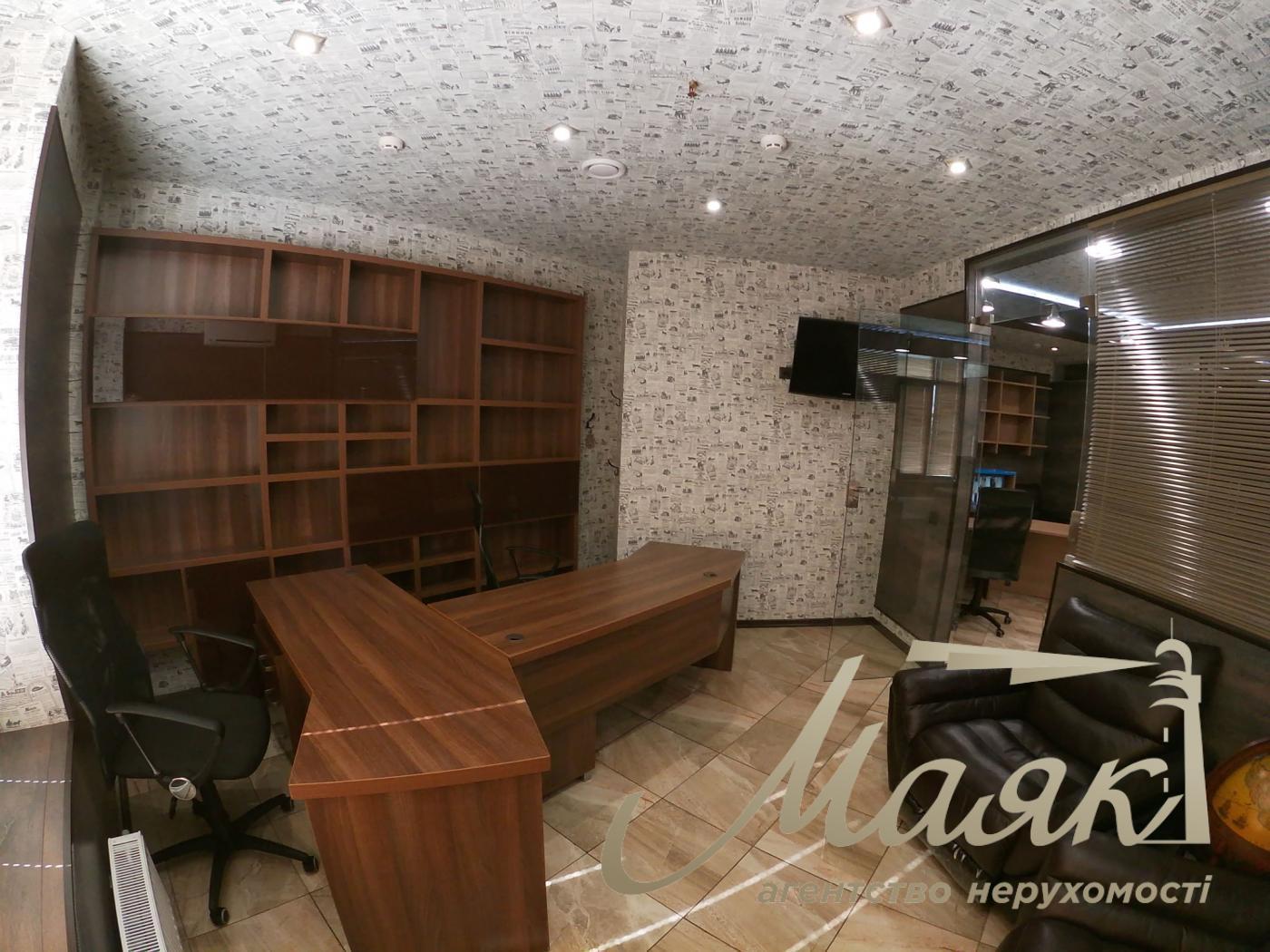 Оренда мебльовано офісу в бізнес-центрі вул. Дніпровська наб. 26ж у Києві