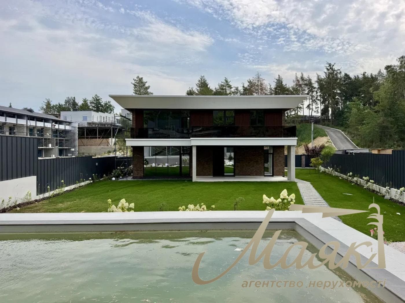 Продаж 2-поверхового будинку площею 300 м, Ходосівка, КГ «Нова Ходосівка»