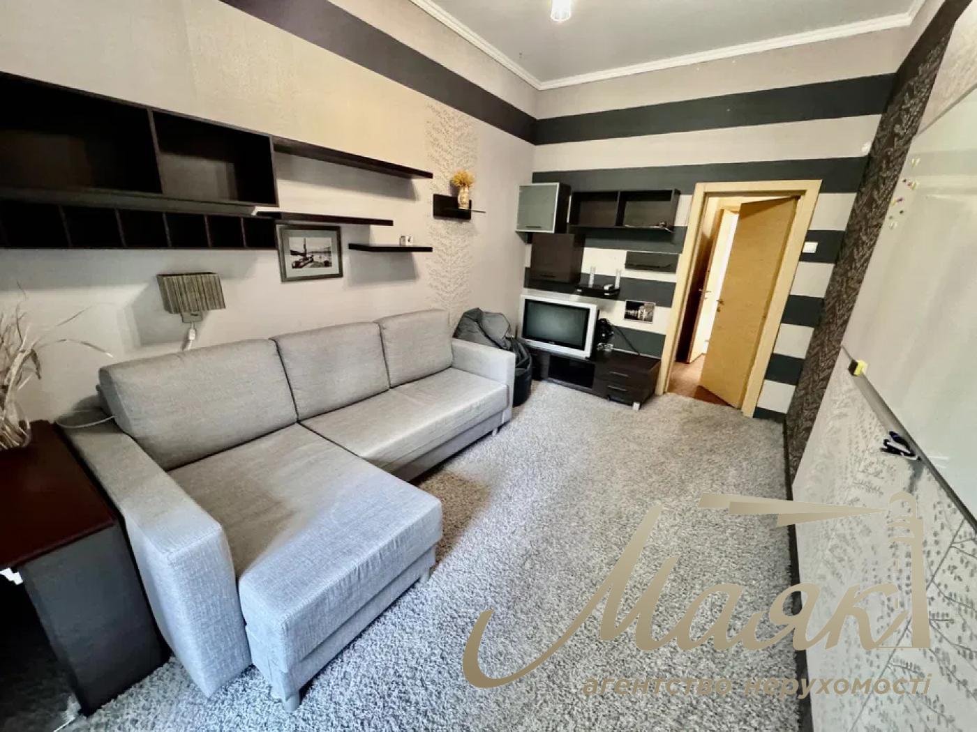 Оренда 4-кімнатної квартири, стм. Дружби народів, Печерськ, Київ