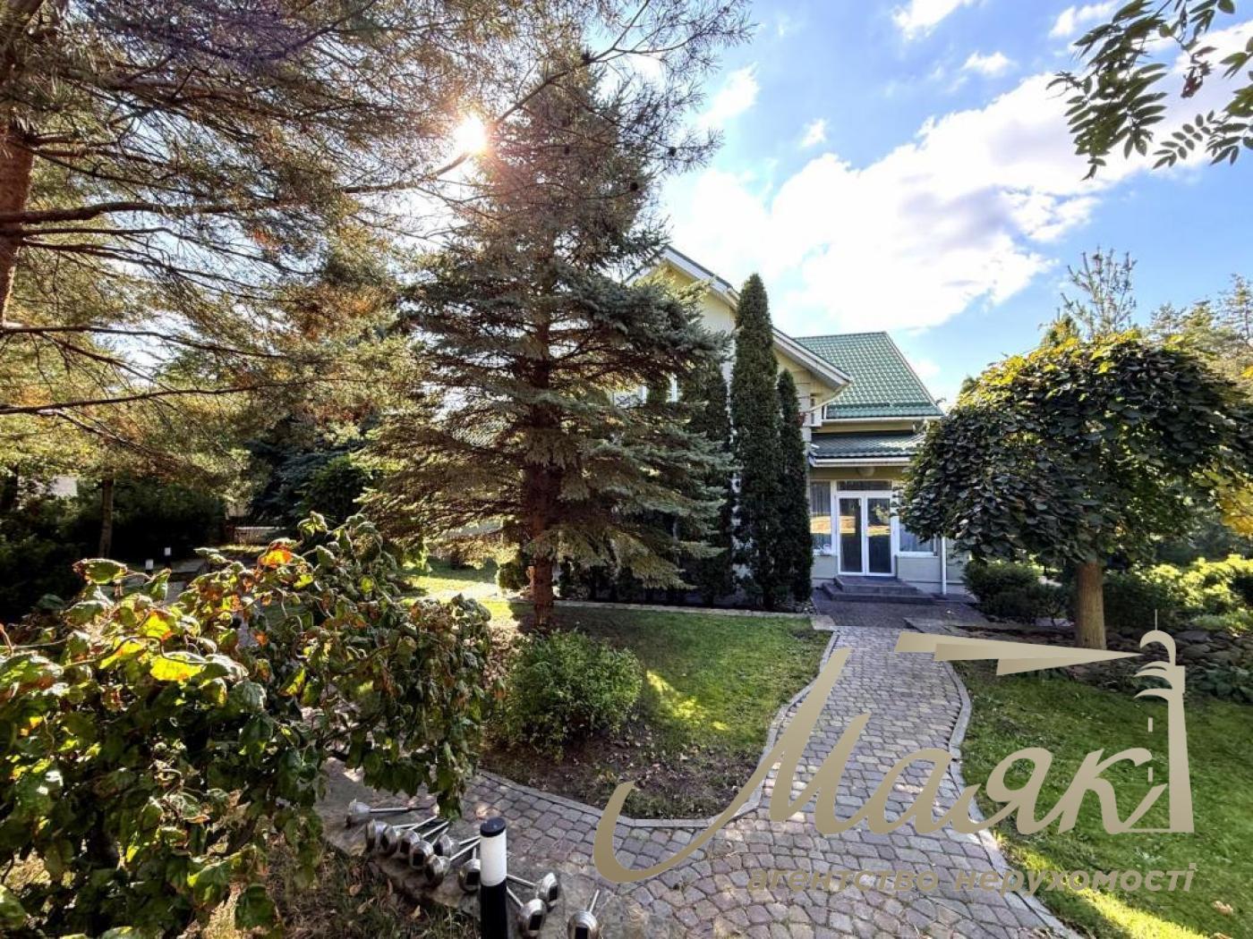 Оренда 2-х поверхового будинку 340м2, Козин